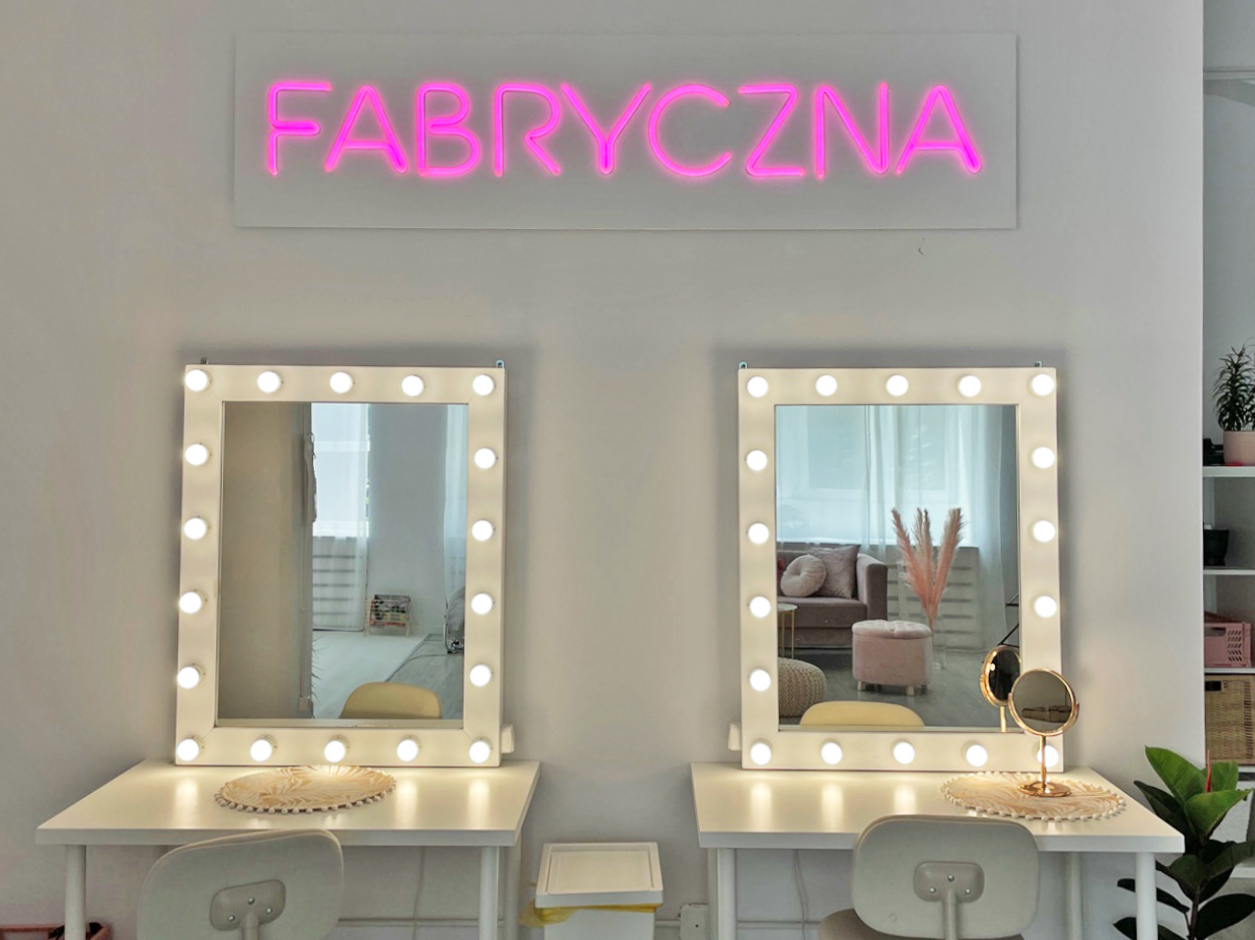 Neonica LED Neon Flex Max w Fabryczna Studio